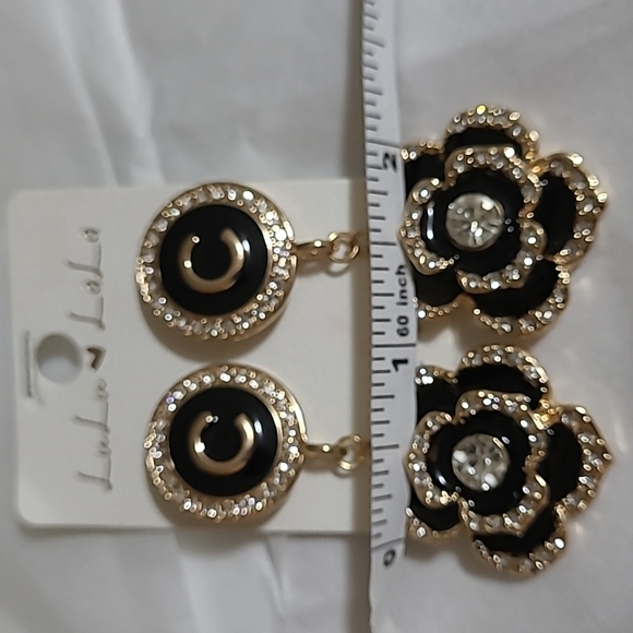Luxury Camellia Flower Drop Earrings - Picture 8 of 8